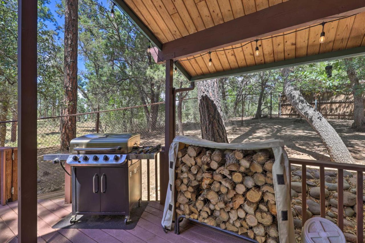Rustic-Chic Prescott Cabin With Deck In Wooded Area! ภายนอก รูปภาพ